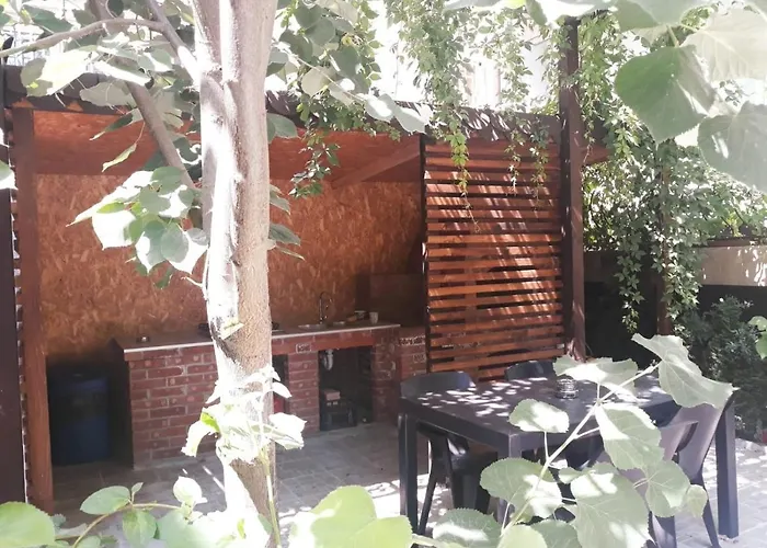 Pensiunea Smarald ゲストハウス