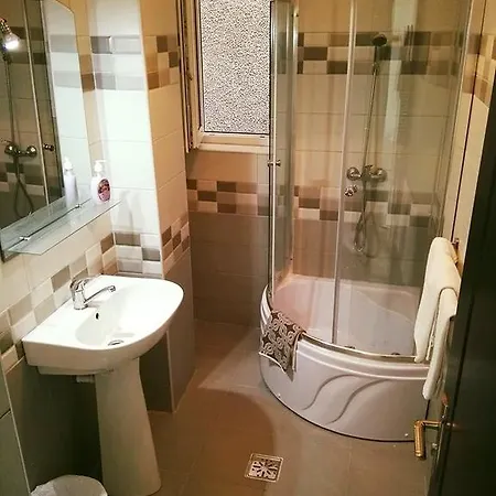 Pensiunea Smarald Affittacamere 3*